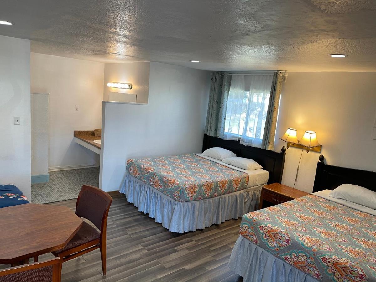 Gulfway Motel And Restaurant Gilchrist Bagian luar foto